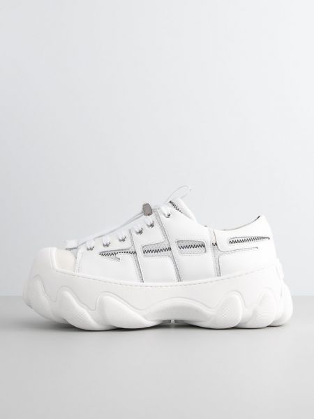 Białe sneakersy Gcds