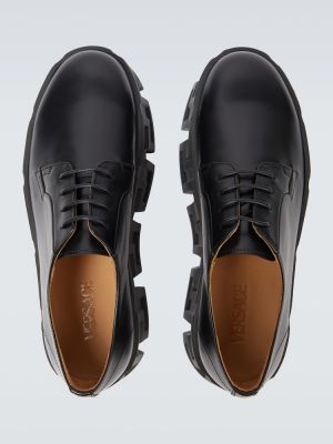Кожени обувки в стил дерби Versace черно