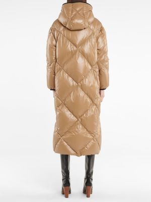 Пухено ватирано палто Moncler бежово