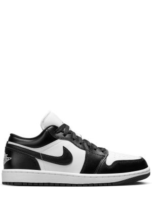 Маратонки Nike Jordan бяло