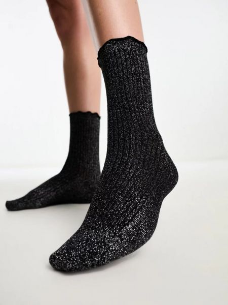 Носки с рюшами Vero Moda черные