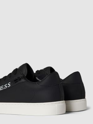 Sneakersy z nadrukiem Guess czarne