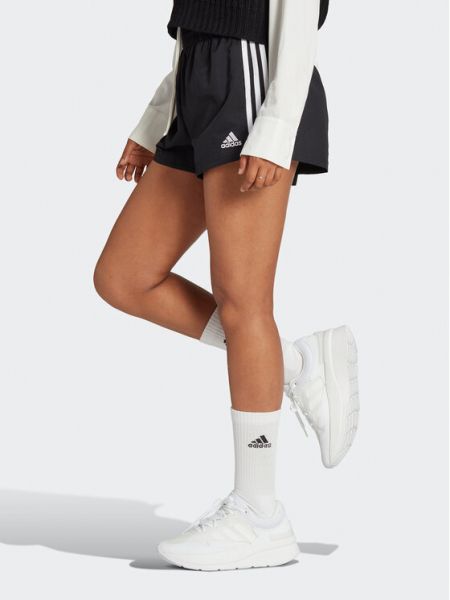 Laza szabású csíkos sport rövidnadrág Adidas fekete