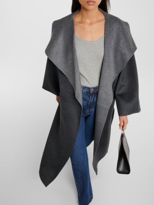 Abrigo de lana de cachemir con estampado de cachemira Totême gris