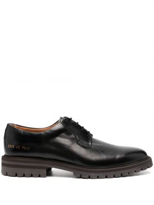 Nahast derby-kingad Common Projects must