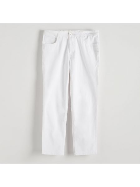Slim fit chino nadrág Reserved fehér