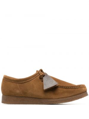 Pantofi loafer din piele de căprioară Clarks Originals maro