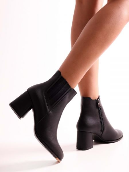 Členkové topánky Shoeberry čierna