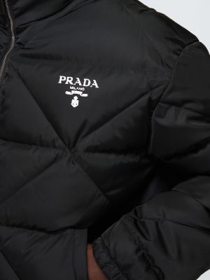 Найлоново пухено яке Prada черно