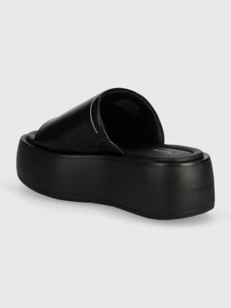 Kožené pantofle na platformě Calvin Klein černé