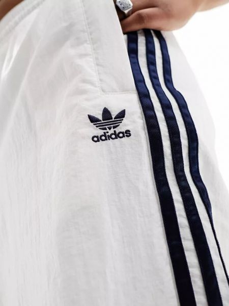 Брюки карго Adidas Originals белые