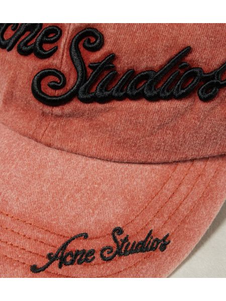 Памучна шапка с козирки бродирана Acne Studios червено