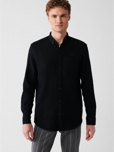 Kokvilnas krekls ar pogām ar kabatām Avva melns