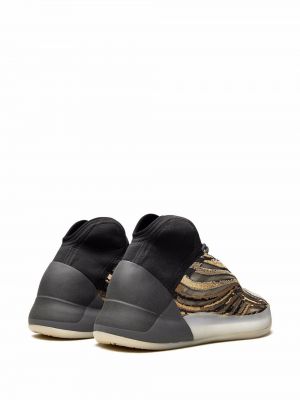 Sneakersy z bursztynem Adidas Yeezy