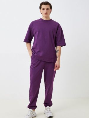 Купить фиолетовые мужские спортивные костюмы в интернет-магазине на Shopsy