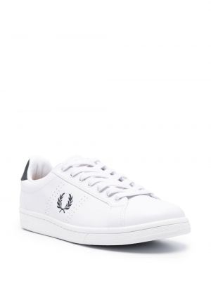 Baskets brodeés Fred Perry