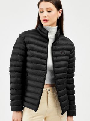 Nepremokavý zimný kabát so stojačikom River Club čierna