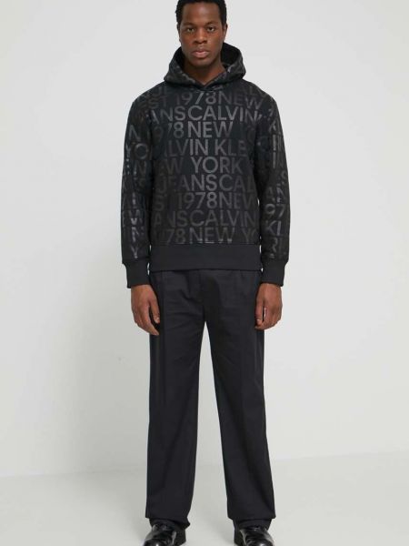 Hoodie s kapuljačom s printom Calvin Klein Jeans crna