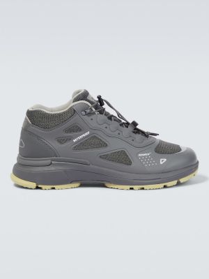 Sneakers Athletics Footwear grigio