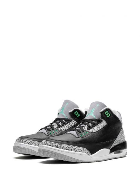 Sneaker Jordan 3 Retro