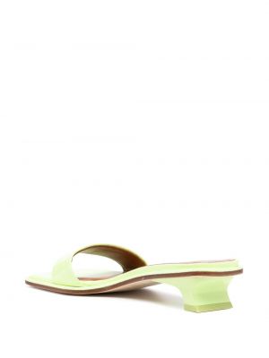 Lakierowane sandały skórzane Rejina Pyo zielone