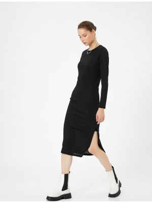 Μακρυμάνικη μάξι φόρεμα με στρογγυλή λαιμόκοψη Koton