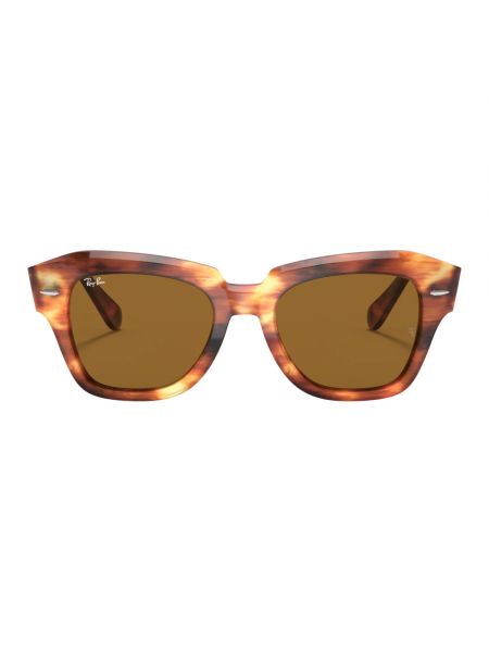 Okulary przeciwsłoneczne w miejskim stylu Ray-ban brązowe