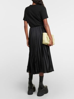 Πλισέ σατέν μίντι φόρεμα από ζέρσεϋ Sacai μαύρο