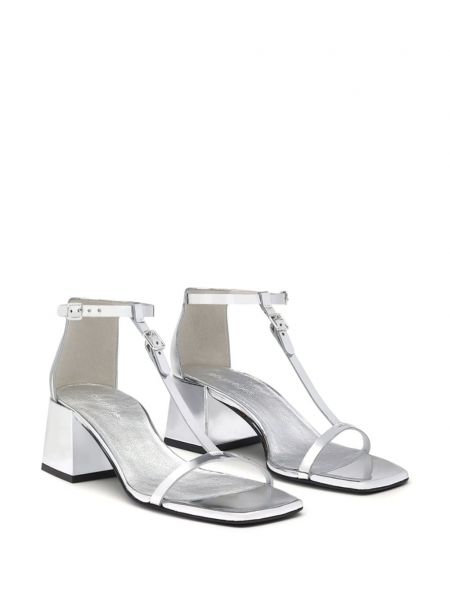 Kožené sandály s přezkou Courrèges stříbrné