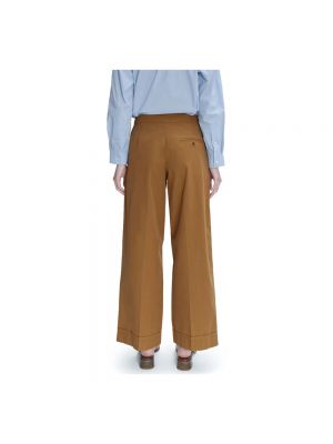 Pantalones rectos A.p.c. marrón