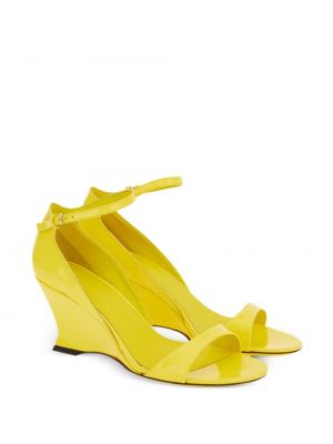 Kožené sandály Ferragamo žluté