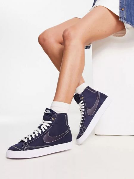Кроссовки Nike Blazer