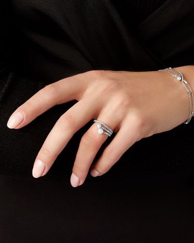 Prsten s perlami Yoko London