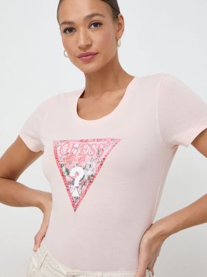 Satynowa koszulka z nadrukiem Guess różowa