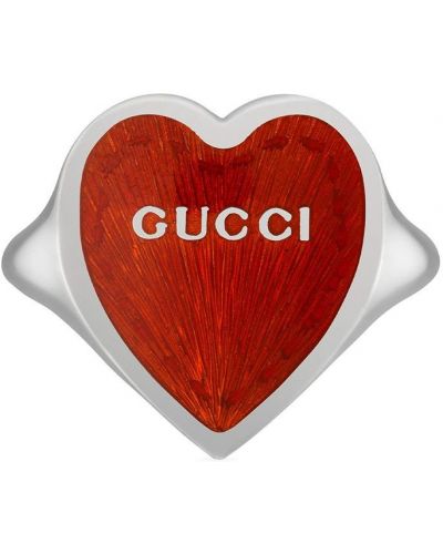 Anillo con corazón Gucci plateado