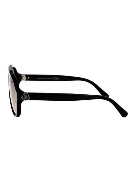 Gafas de sol elegantes Moncler negro