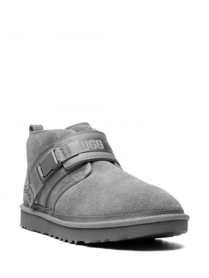 Semišové kotníkové boty Ugg šedé