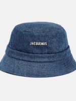 Дамски шапки и шапки с периферии Jacquemus