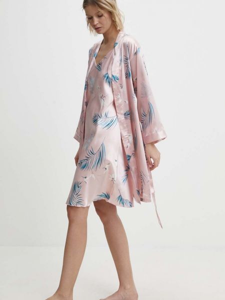 Satynowa piżama Answear Lab różowa