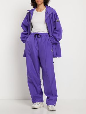 Relaxed fit hlače iz najlona Moncler Genius vijolična