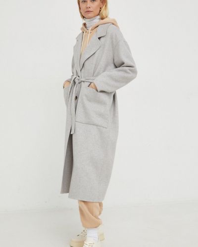 Vlněný kabát American Vintage šedá barva, přechodný, oversize