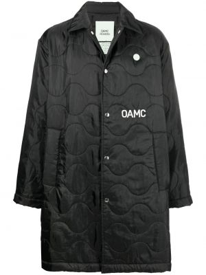 Ватирано палто с принт Oamc черно