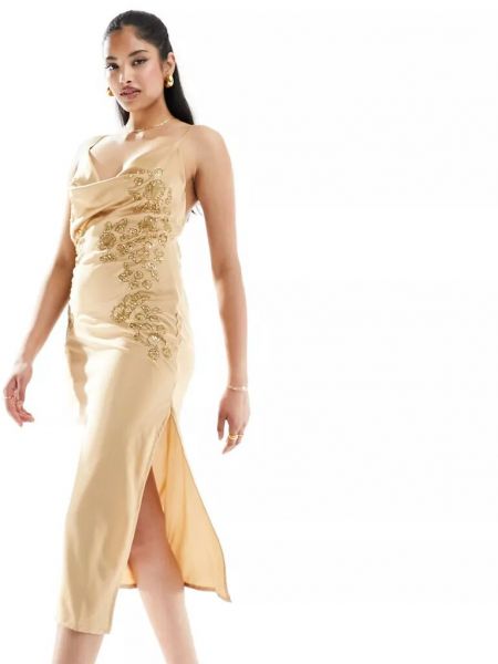 Атласное длинное платье Starlet
