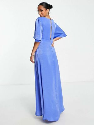 Атласное длинное платье с рюшами с глубоким декольте Flounce London синее