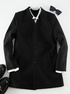 Παλτό σε στενή γραμμή με όρθιο γιακά Trendyol μαύρο