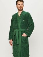 Зеленые мужские халаты