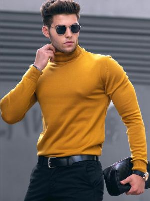 Прилепнал пуловер Madmext жълто