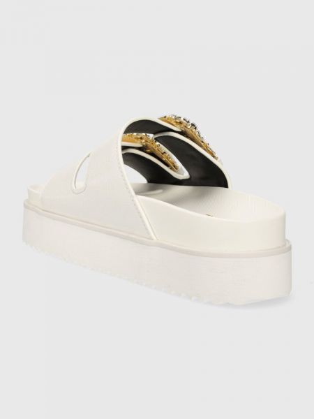 Pantofle na platformě Versace Jeans Couture bílé