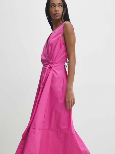 Sukienka midi bawełniana Answear Lab różowa