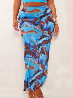 Длинная юбка с низкой талией с принтом с абстрактным узором Prettylittlething синяя